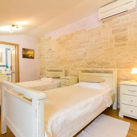 Benina Rossa 1 Villa Žminj