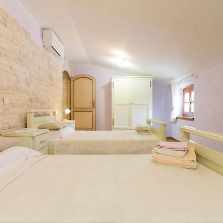 Benina Rossa 1 * Žminj